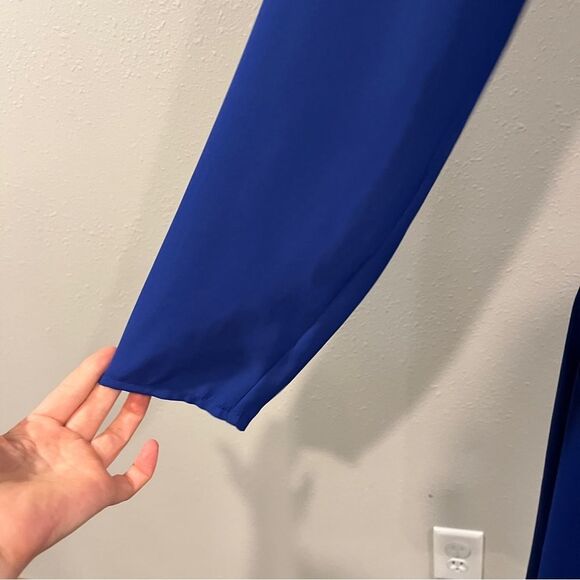 BCBGMaxAzria Blue royal V-Neck Long Sleeve Sheath Dress size 8 - Picture 4 of 13